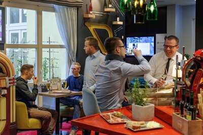 Relax Food, Drinks & You