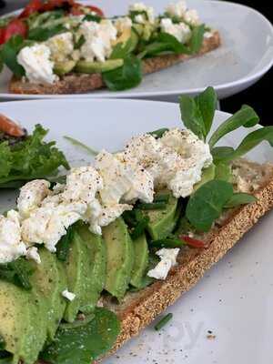 Elemenza Coffee Roasters