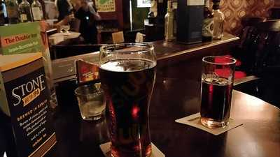 The Double Inn - Irish & Scottish Pub