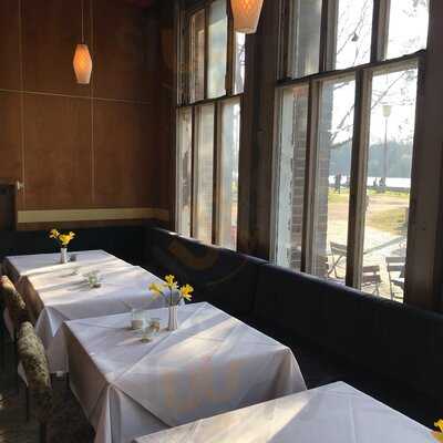 Milchbar Im Funkhaus