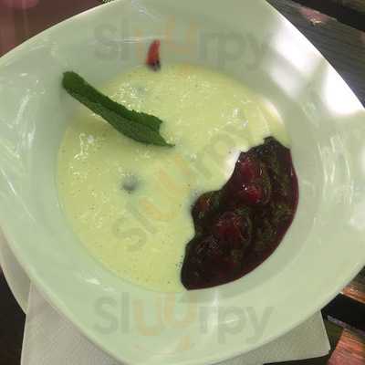 Heinrichs Schlossheuriger