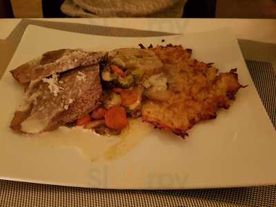 Heinrichs Schlossheuriger