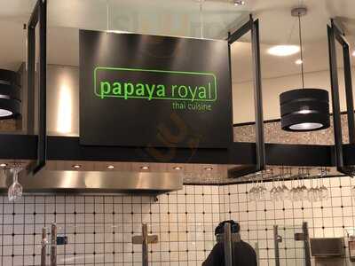 Papaya Royal Thai