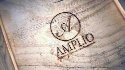 Restaurant Amplio Tapas Y Vino