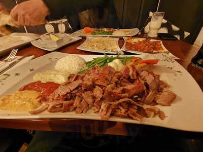 Black & White Restaurant - Cafe