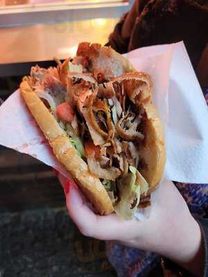 Pergamon Döner Kebap