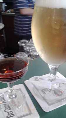 Bierbrunnen An Der Plumpe