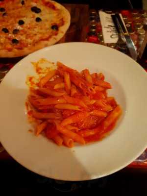 Eataly Pizza, Pasta, Salate