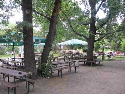 Biergarten Moabiter Freiheit