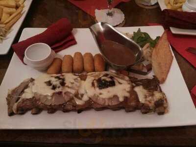 Das Märchenhafte Ribhouse