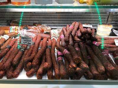 Borsó Die Ungarische Speisekammer