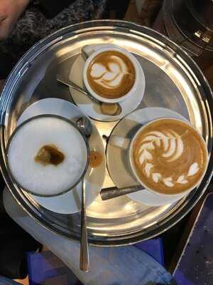 Toms Kaffeerösterei