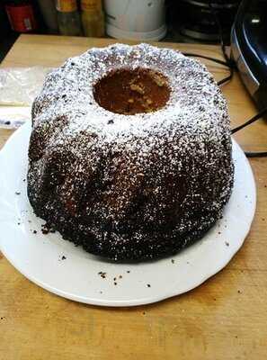 Tortenhebär - Weincafe An Der Oper