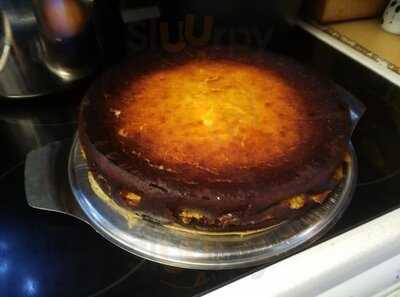 Tortenhebär - Weincafe An Der Oper