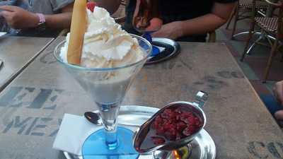 Eiscafé Delfin