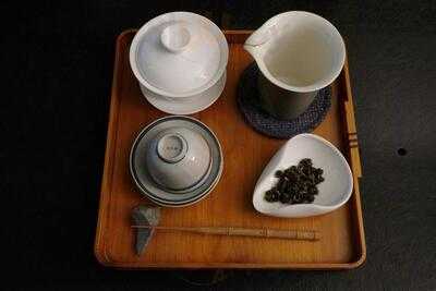 Thirsty Moon Teegarten