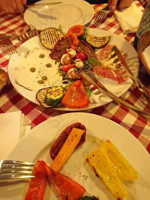 Osteria Scenario Pasta E Vino