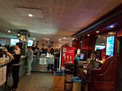 Abseitsfalle Fankneipe