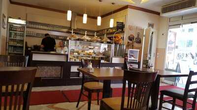 Cafe Divan - Breakfast House