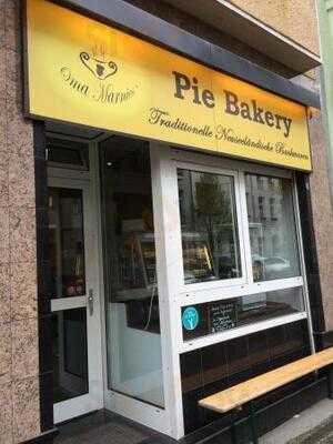 Oma Marnie's Pies Kiwi Pie Backery