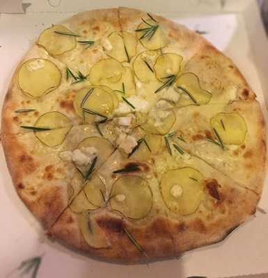 Zum Fuchs Pizzabäckerei