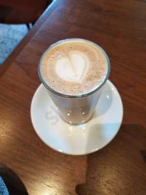 Einstein Kaffee Am Mercedes Platz