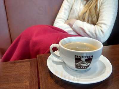 Einstein Kaffee Am Mercedes Platz