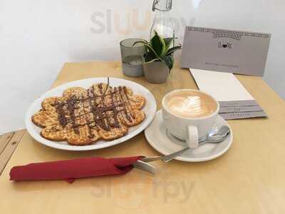 Cafe Lux