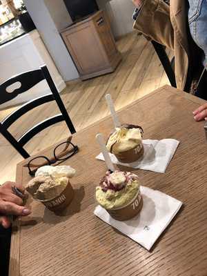 Gelato E Caffe Fiocco Di Neve