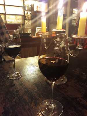 Wein Bar Châteauneuf