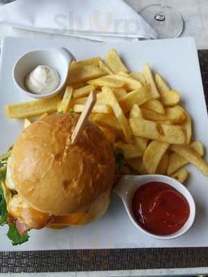 Die Eisbufee Und Der Waffler