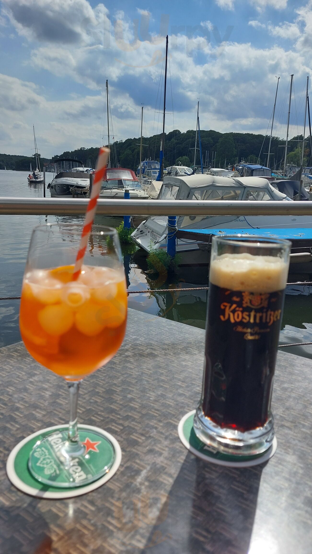 Yachthafen Captain's Inn