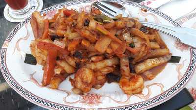 How How  China Restaurant