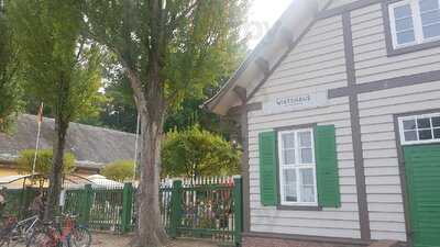 Wirtshaus Zur Pfaueninsel