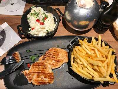 Am Food Lounge Berlin