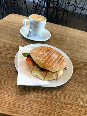 M1 Cafe Bar Moritzplatz