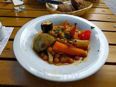 Café Bistro Les Amis