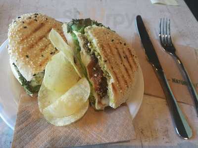 Co.me.in Food & Coffee