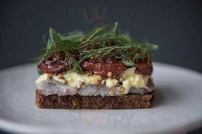 Saeson Restaurant & Bar