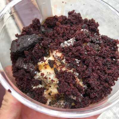 Spooning Cookie Dough Pop-up Store