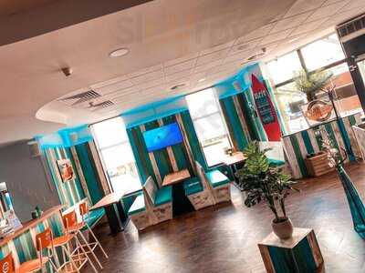 Chillers Bar & Restaurant