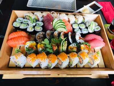 Sushi Bar