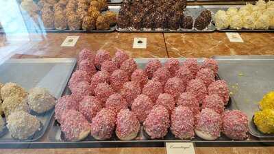 Aux Merveilleux De Fred