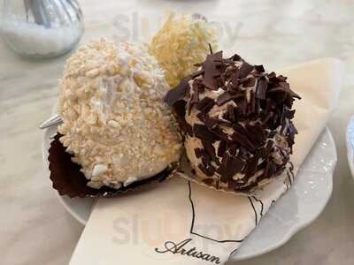 Aux Merveilleux De Fred