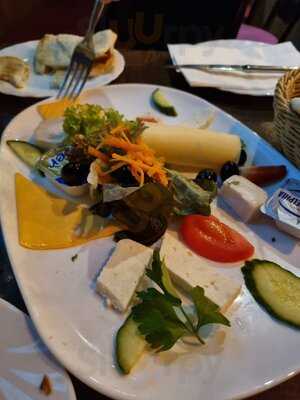 Restaurant Rendezvous