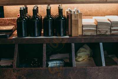 Uluru - Restaurant & Bar