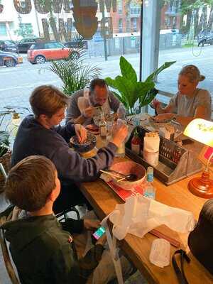 Mongo's Bowl Düsseldorf