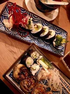 Hiroshi Sushi & Ramen