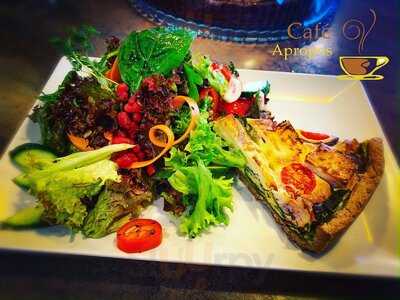 Café- Ein Stück Weit Zauber