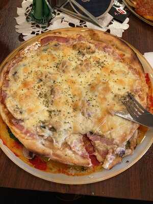 Mario's Bistro Pizzeria